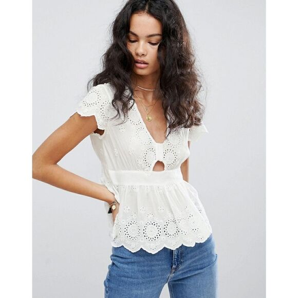 New! FREE PEOPLE Truly Your Eyelet Cutout Peplum Top Blouse Size Small Ivory - Picture 1 of 9
